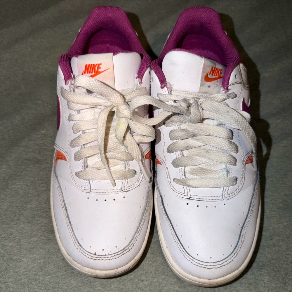 Nike White and Purple Athletic Shoes with Orange Accents